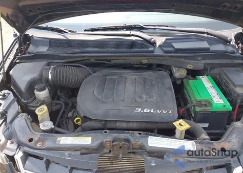 2011 Chrysler Town & Country Limited из США, поврежденный, VIN 2A4RR6DG3BR649351